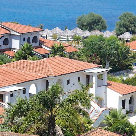 Villaggio Torre Ruffa Robinson Capo Vaticano Buitenkant foto