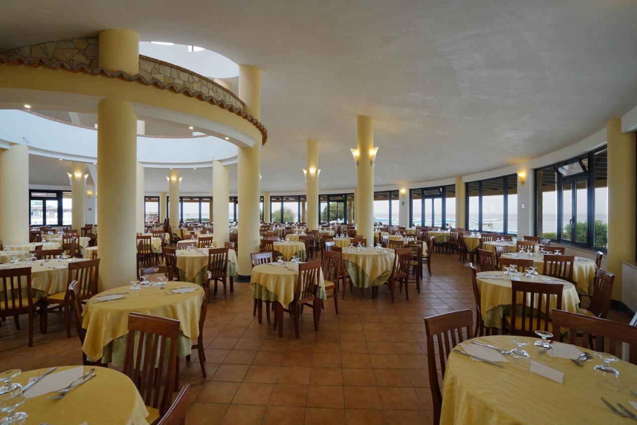 Villaggio Torre Ruffa Robinson Capo Vaticano Buitenkant foto