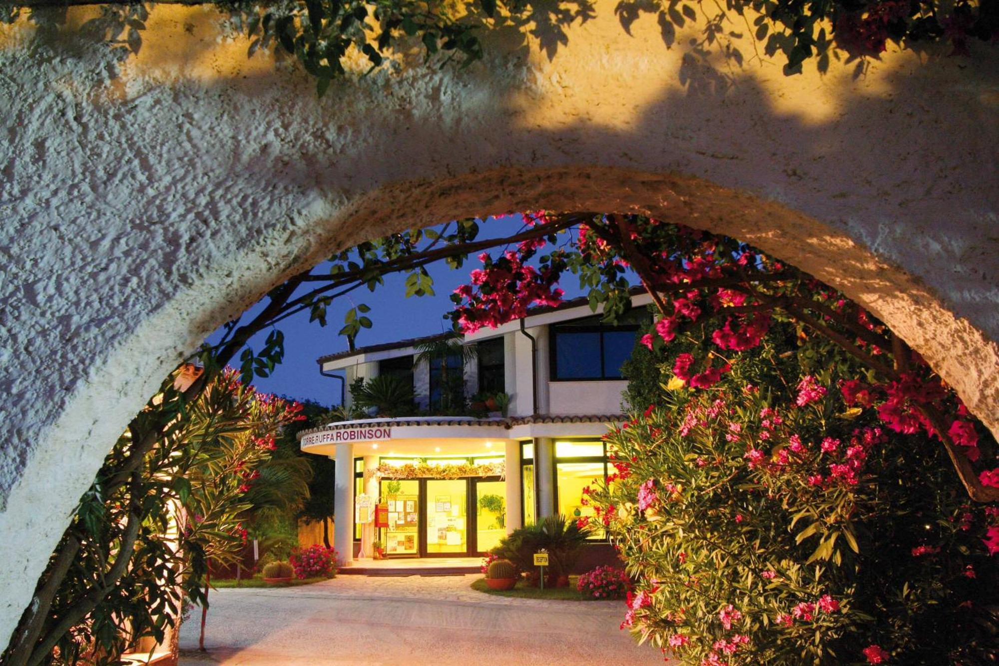 Villaggio Torre Ruffa Robinson Capo Vaticano Buitenkant foto