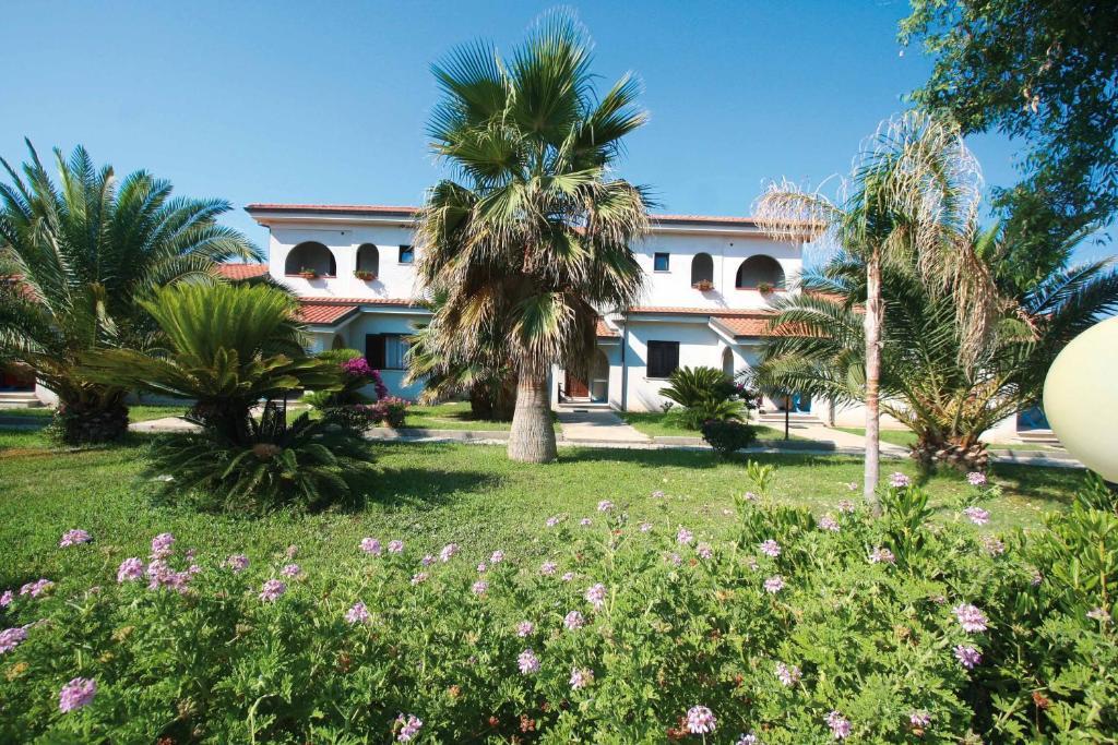 Villaggio Torre Ruffa Robinson Capo Vaticano Buitenkant foto